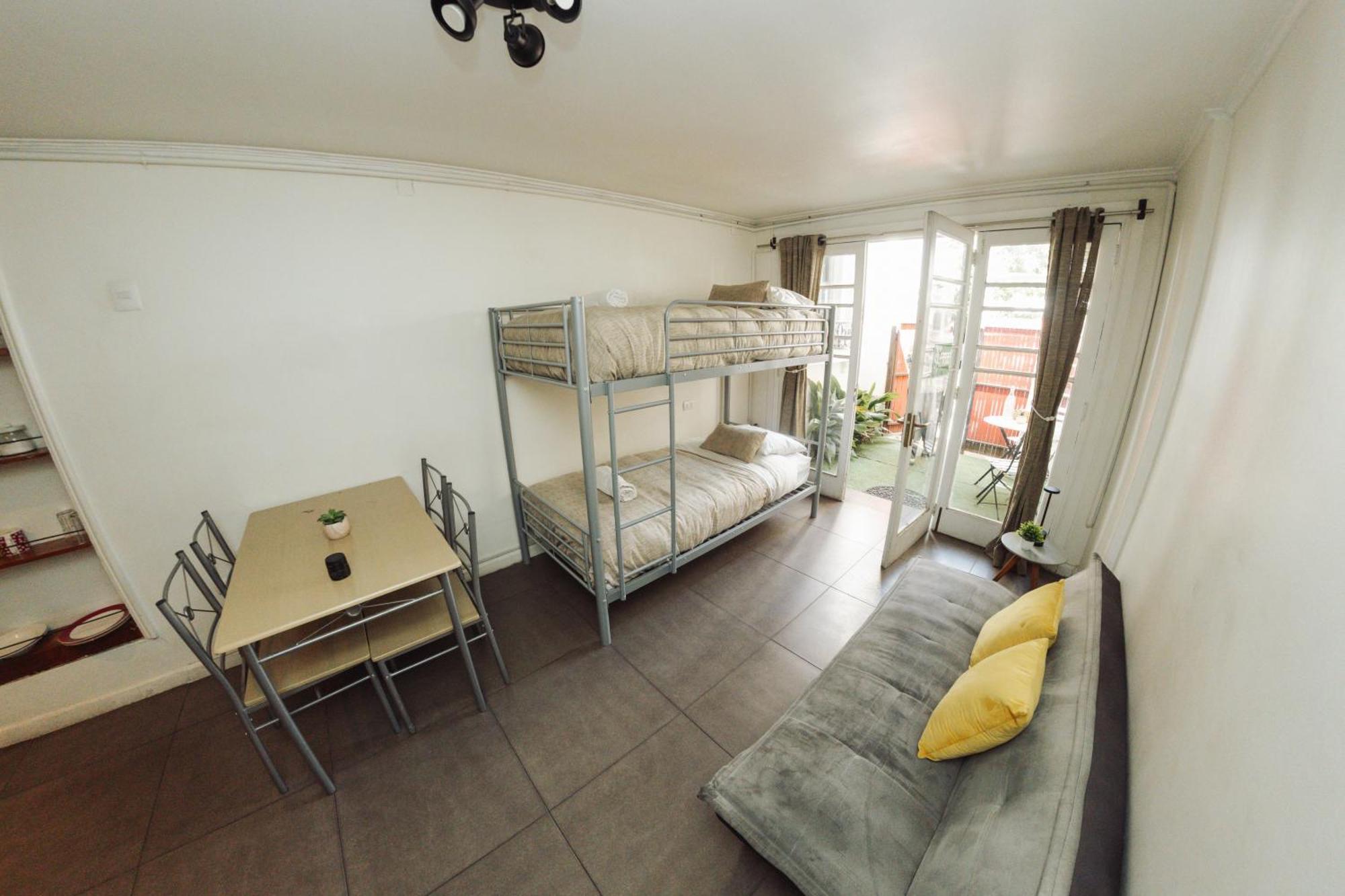 Yogi Hostels Сантьяго Екстер'єр фото